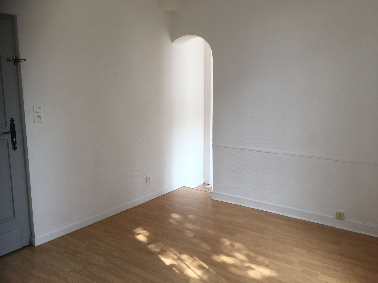 Studio au calme proche Yschool